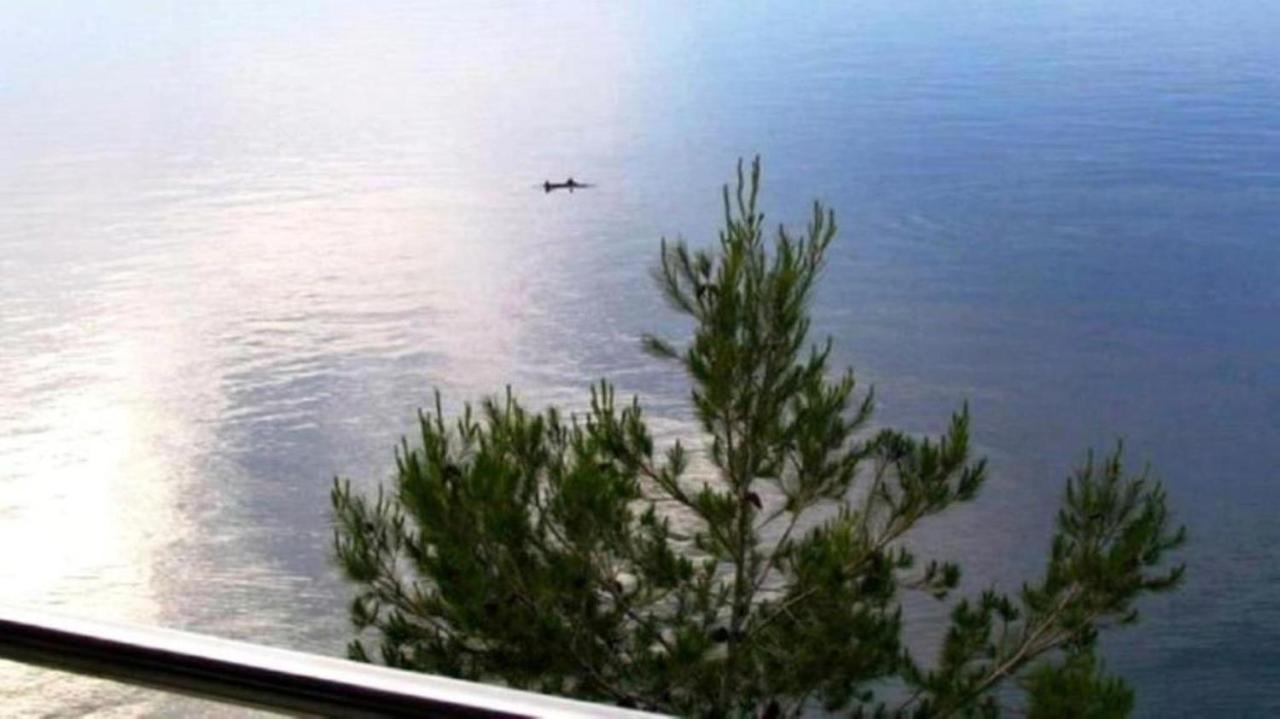 Holiday House Jakov Gdinj Kültér fotó