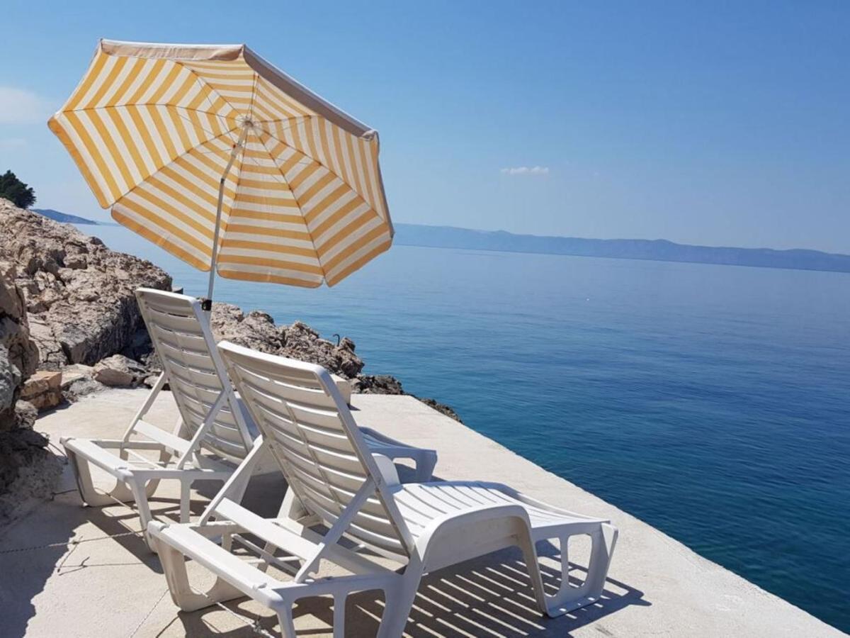 Holiday House Jakov Gdinj Kültér fotó