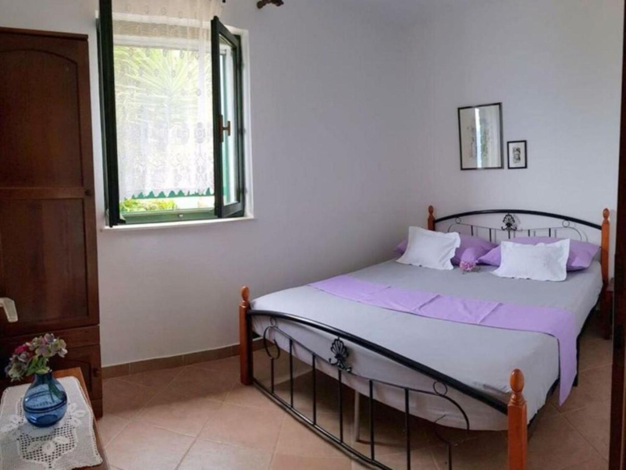 Holiday House Jakov Gdinj Kültér fotó